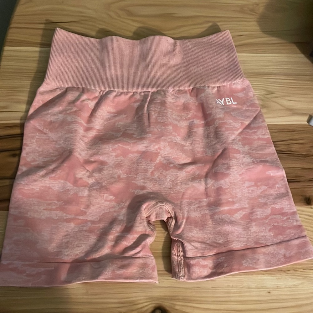 Abyl shorts